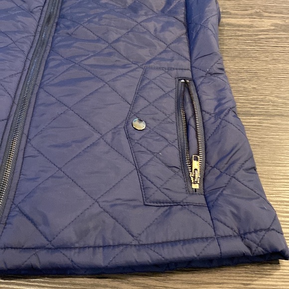 Fuinloth Navy blue quilted vest. Size L. Pockets, silver hardware. - Picture 5 of 9